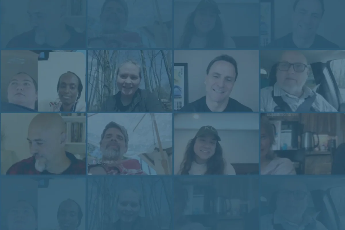 A grid of Hesed community members gathered together on a weekly Roundtable video call